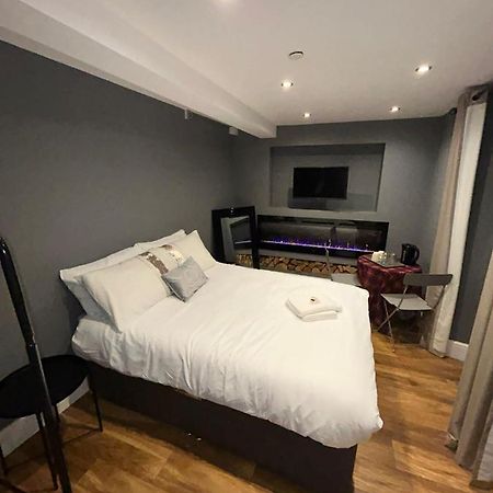 Cosy Double Bed With Fire Place Leilighet Edinburgh Eksteriør bilde