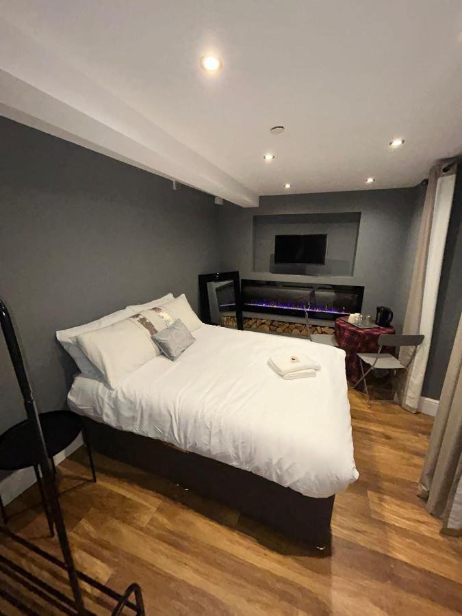 Cosy Double Bed With Fire Place Leilighet Edinburgh Eksteriør bilde